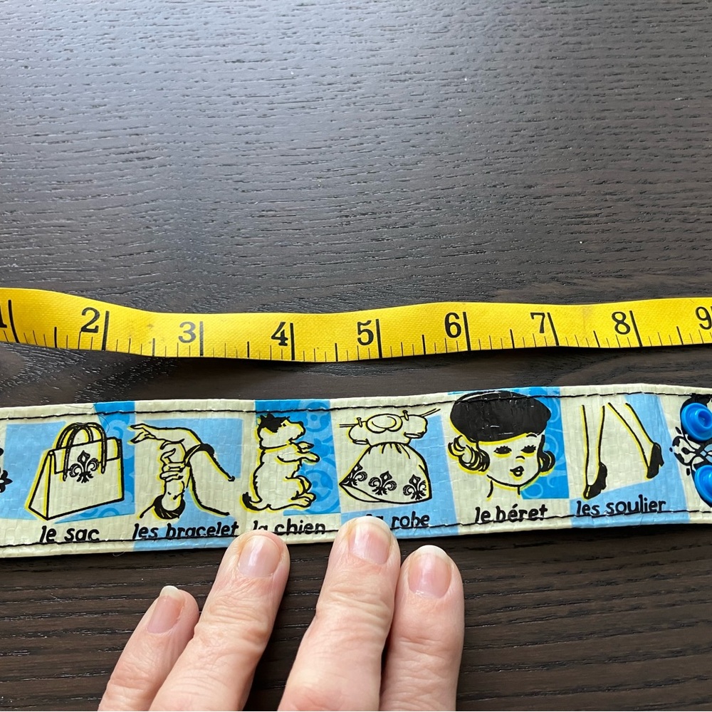 BNWT Blue Q Wristband